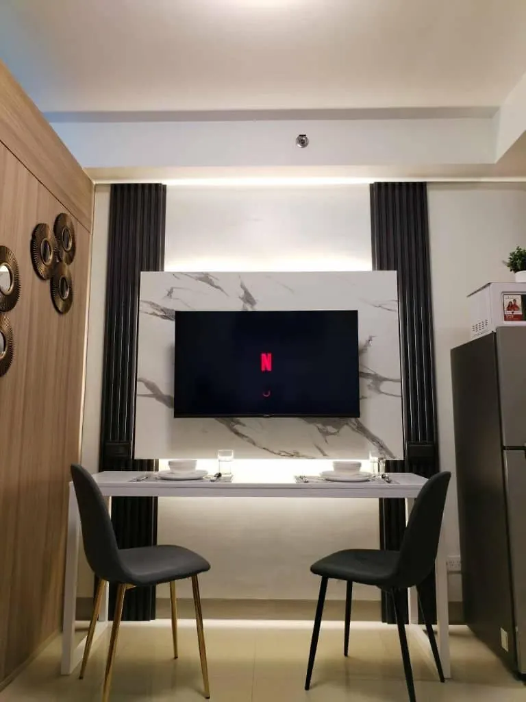 Qween E Choice Manila Apartment